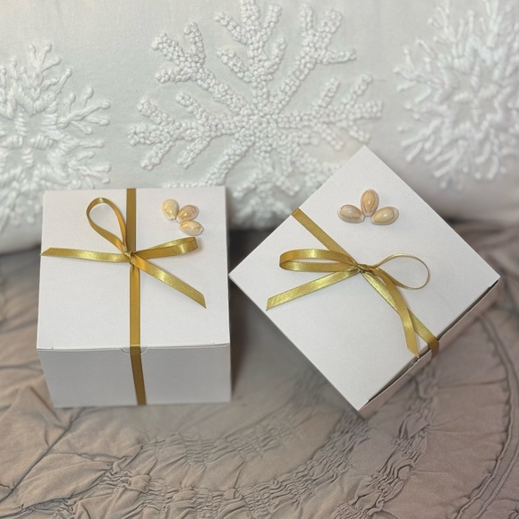 Oyster shell jewelry ring dish HAND CRAFTED - Picture 4 of 4